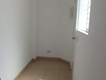 VENTA DPTO DUPLEX  $340,000 - 3Dor, 04 Bñ, 02 Estac - SAN BORJA