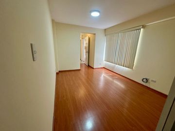 VENTA DPTO DUPLEX  $340,000 - 3Dor, 04 Bñ, 02 Estac - SAN BORJA