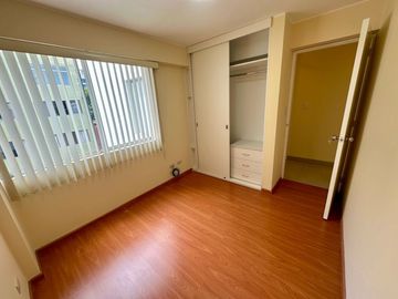 VENTA DPTO DUPLEX  $340,000 - 3Dor, 04 Bñ, 02 Estac - SAN BORJA
