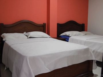 E13 - Venta Edificio Rentero full amoblado en Playas - Guayas