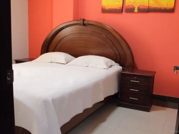 E13 - Venta Edificio Rentero full amoblado en Playas - Guayas