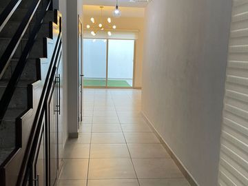 RIVELLO RESIDENCIAL - Casa en Venta