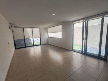 Casa en VENTA en Altos Juriquilla Planta Baja 2 Recamaras
