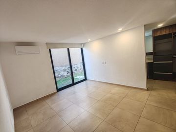 Casa en VENTA en Altos Juriquilla Planta Baja 2 Recamaras