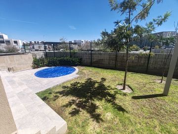 Casa en VENTA en Altos Juriquilla Planta Baja 2 Recamaras