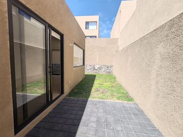Casa en VENTA en Altos Juriquilla Planta Baja 2 Recamaras