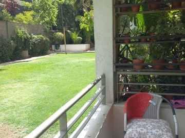 Vende Av. Macul 2301,  Depto. 2 dormitorios