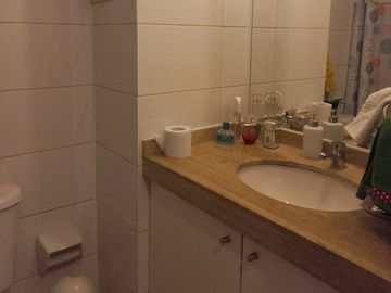 Vende Av. Macul 2301,  Depto. 2 dormitorios
