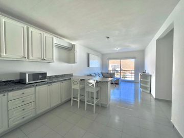 Venta de Condominio ¡Oportunidad Imperdible en Sunset Beach, Cabo San Lucas!