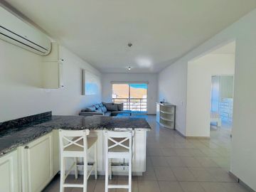 Venta de Condominio ¡Oportunidad Imperdible en Sunset Beach, Cabo San Lucas!
