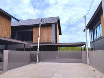For Sale: Detached House at The Beyond Bung Thung Sang, Khon Kaen Detached house and twin house, newly built, modern tropical style, premium project i