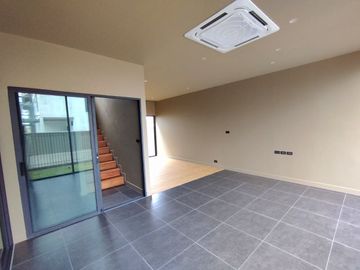For Sale: Detached House at The Beyond Bung Thung Sang, Khon Kaen Detached house and twin house, newly built, modern tropical style, premium project i