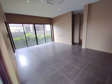 For Sale: Detached House at The Beyond Bung Thung Sang, Khon Kaen Detached house and twin house, newly built, modern tropical style, premium project i