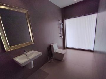 For Sale: Detached House at The Beyond Bung Thung Sang, Khon Kaen Detached house and twin house, newly built, modern tropical style, premium project i