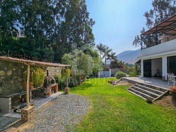 VENDO CASA EN CIENEGUILLA 800m2