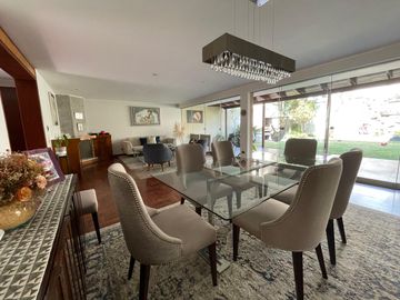 VENDO LINDA CASA REMODELADA EN AURORA, MIRAFLORES