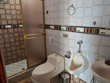 Hermoso departameto de 160mt2 frente a 3er parque de los portales - Huanuco
