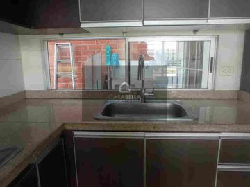 Apartamento venta en primer piso barrio La Hacienda