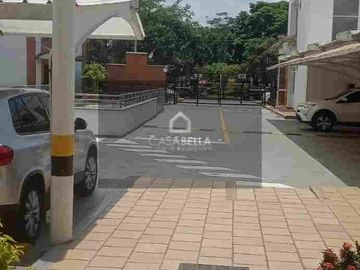 Apartamento venta en primer piso barrio La Hacienda