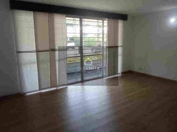 Apartamento venta en primer piso barrio La Hacienda