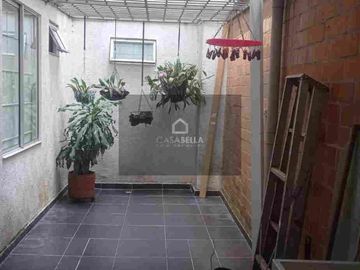 Apartamento venta en primer piso barrio La Hacienda