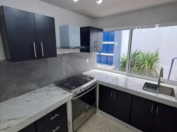 Venta casa sola con bungalow independiente