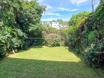 Venta casa sola con bungalow independiente
