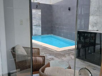 Moderna casa en condominio en La Molina Vieja dentro de zona privada y vigilada muy cerca a Molina Plaza