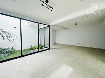 zona ANIMAS, nueva, 3 recamaras, roof garden, cochera para 2 autos