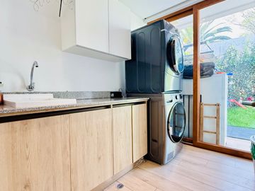CASA EN VENTA- 3 HABITACIONES- SECTOR: RUTA VIVA, ALTURA INTERVALLES