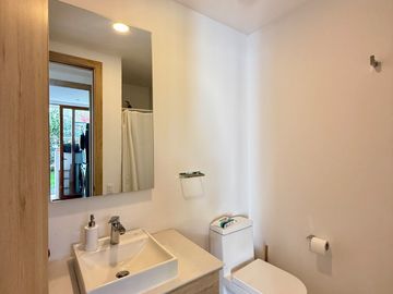 CASA EN VENTA- 3 HABITACIONES- SECTOR: RUTA VIVA, ALTURA INTERVALLES