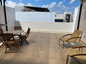PRECIOSO DEPARTAMENTO EN VENTA CON ESTUDIO INDEPENDIENTE EN TULUM