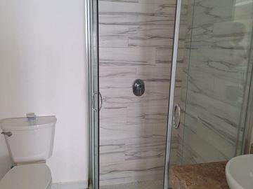 PRECIOSO DEPARTAMENTO EN VENTA CON ESTUDIO INDEPENDIENTE EN TULUM