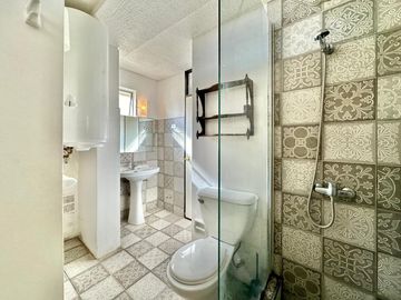 REÑACA - VENDE DEPTO 3D 2B 1E BODEGA - FRENTE A LA PLAYA