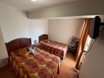 VENTA DEPARTAMENTO EN LA CALERA DE LA MERCED, SURQUILLO!