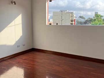 ALTURA CUADRA 2 DE PEDRO VENTURO