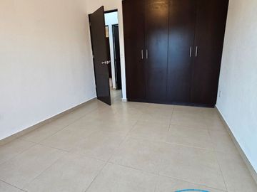 Casa de Oportunidad en Hacienda la Gloria opción de 5 recámaras