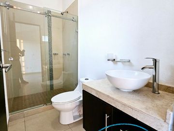Casa de Oportunidad en Hacienda la Gloria opción de 5 recámaras