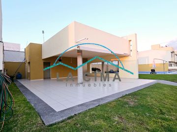 Casa de Oportunidad en Hacienda la Gloria opción de 5 recámaras