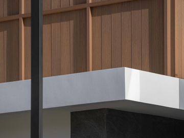 Modern pool villa house for sale with double volume and spacious outdoor party located in the middle of city only 5 mins from Nimman