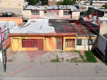 CASA EN VENTA, COL. TRES HERMANOS ARECCO, CD. JUÁREZ, CHIH.