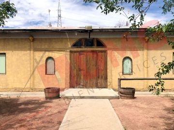 PROPIEDAD EN VENTA TIPO HACIENDA EN LOMA BLANCA