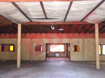 PROPIEDAD EN VENTA TIPO HACIENDA EN LOMA BLANCA