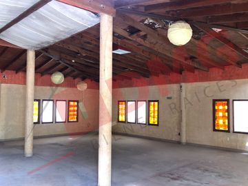 PROPIEDAD EN VENTA TIPO HACIENDA EN LOMA BLANCA