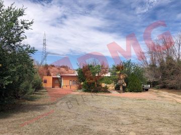 PROPIEDAD EN VENTA TIPO HACIENDA EN LOMA BLANCA