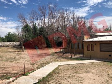 PROPIEDAD EN VENTA TIPO HACIENDA EN LOMA BLANCA