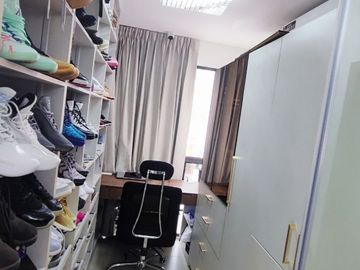 C320 - Venta Moderna Casa en Villa Club con Piscina - Daule