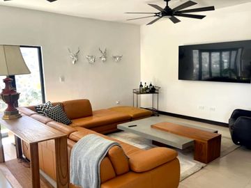 CASA EN VENTA, FRACC. PRIVADO QUINTA SOFIA, CD. JUÁREZ, CHIH.