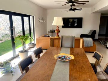 CASA EN VENTA, FRACC. PRIVADO QUINTA SOFIA, CD. JUÁREZ, CHIH.
