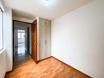Venta De Departamento En Surco – Próceres